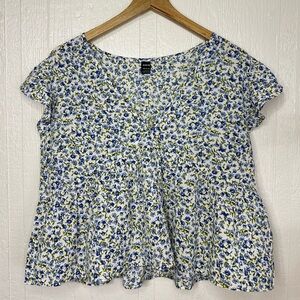 NWOT Shein Ditsy Floral Flutter Short Sleeve Peplum Hem Blouse V-neck Top Sz L